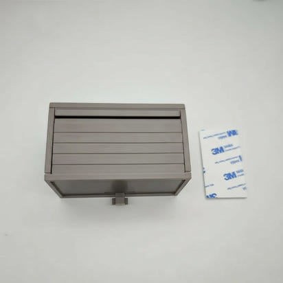 Car Garage Key Holder with Opening Door Fun Garage Keychain Wall Hanging Car Key Holder Easy Installation Wall Decoration